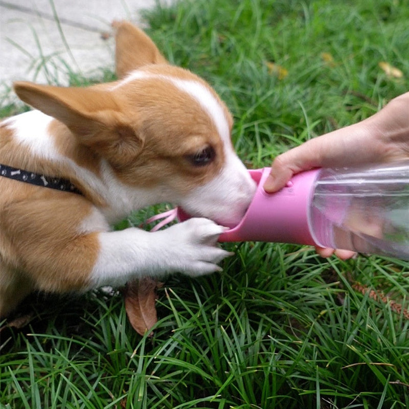 Dog Water Bottle Portable Pet Water Bottle Leak Proof Dog Water Dispenser and Food, Lightweight Dog Travel Water Bottle Bowl for Walking and Travel
